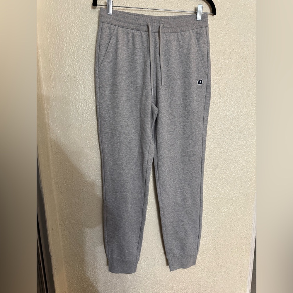 Wilson women’s Gray Sweatpants size Medium